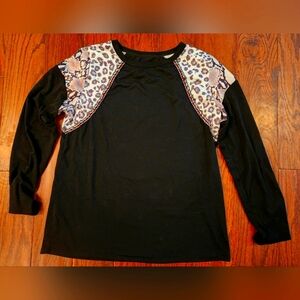 Black tunic top